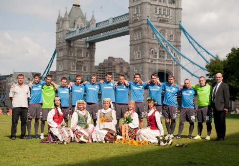 Anglijos aukščiausia salės futbolo lyga: lietuviai vejasi lyderius!