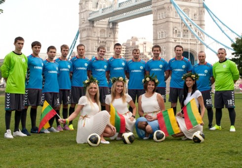 Lietuviai taps Anglijos Nacionalinės Salės futbolo lygos čempionais?