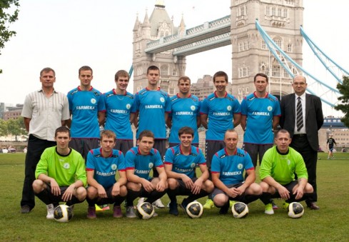 Anglijos Salės futbolo lygos čempionate lietuviai pakilo į 2-ąją vietą