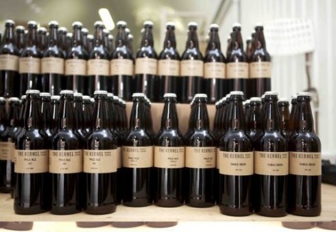 Mažieji aludariai savaitgalį kviečia į festivalį „Craft Beer Rising“ Londone