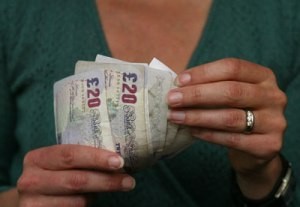 Anglijos lietuvių nesutarimai - dėl kelių dešimčių svarų