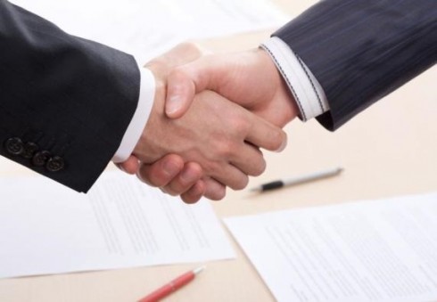 Verslas Anglijoje. Sutarčių derybos – kaip išvengti konfliktų?