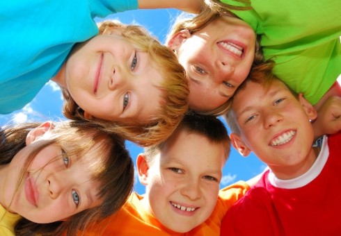 Kviečiame į lietuviškos mokyklėlės auklėtinių muzikinį spektaklį!