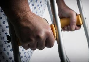 Kaip išgyventi Anglijoje netekus darbo dėl ligos?