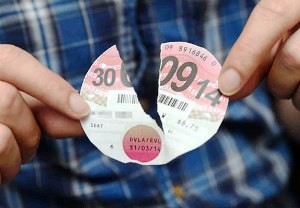 Automobilių mokesčiai Anglijoje: sužinok naujausias taisykles!