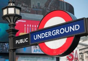 Londono transportas per šventes: dvi savaitės pokyčių