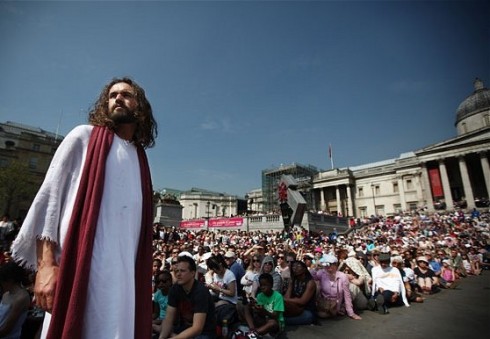 Velykinį savaitgalį Londone pradės įspūdingas spektaklis „Jėzaus kančia“