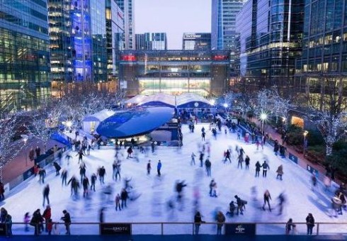 Plieno ir stiklo džiunglėse – žiemiškoji ledo oazė