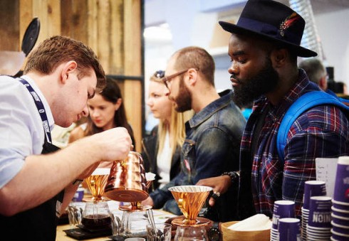 Londone atsivers vartai į kavos mėgėjų rojų