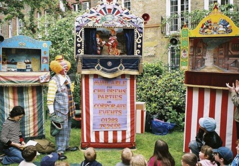 Skubėkite į nemokamą lėlių teatrą Londone