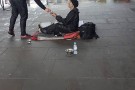 „Have a nice day“: neįprasta Londono lietuvio akcija dėl šviesesnės benamių kasdienybės [FOTO]