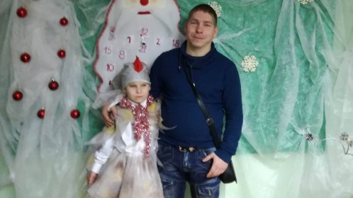 Prisidėkite prie paramos tėčiui, auginančiam neįgalią dukrą