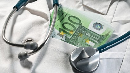 Emigrantė pasipiktino: išvykimą deklaravo, bet skola dėl PSD ir toliau kaupiasi