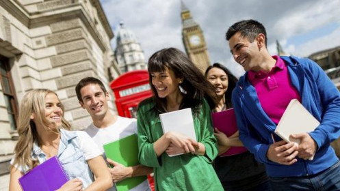 Išskirtinis susitikimas užsienyje studijuojantiems lietuviams