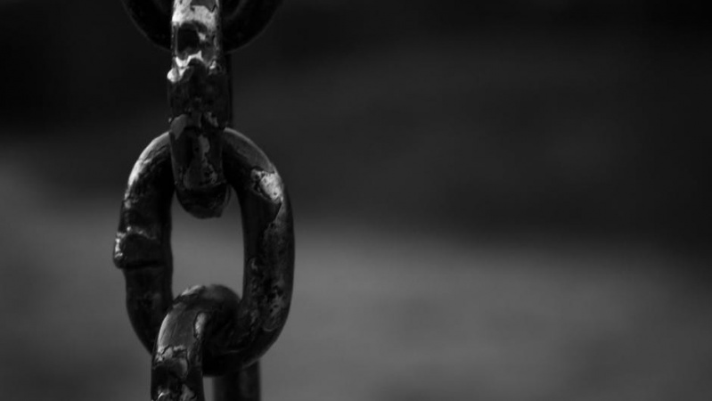 Prekyba žmonėmis. Prekeiviai ir jų aukos – kas jie tokie?