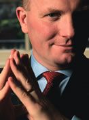 Nepritarti ES sutarčiai ragina ir Airių magnatas