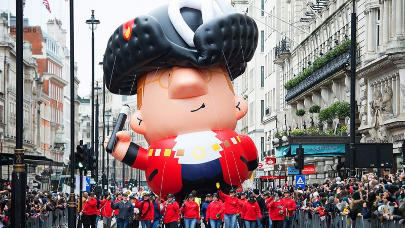 Naujametinis paradas Londone [VIDEO]