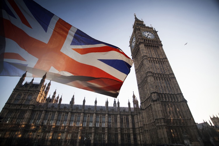 JK parlamentas vėl nubalsavo prieš Th. May „Brexit“ susitarimą: kas bus toliau?