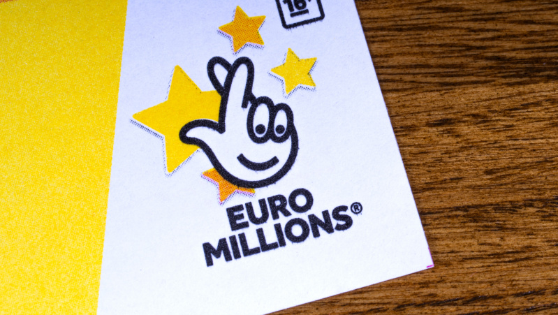 JK laimėtas „EuroMillions“ aukso puodas – £123 mln.