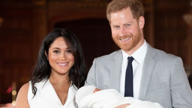 Karališkieji finansai: už princo Harry ir žmonos kotedžo remontą mokesčių mokėtojai sumokėjo £2,4 mln.