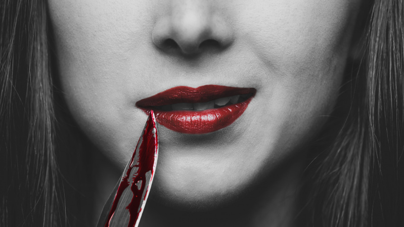 Anglijoje daugėja peilius besinešiojančių ... moterų