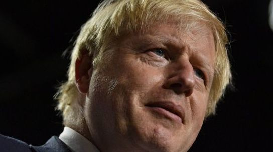 JK vyriausybė paprašė karalienės stabdyti parlamento darbą