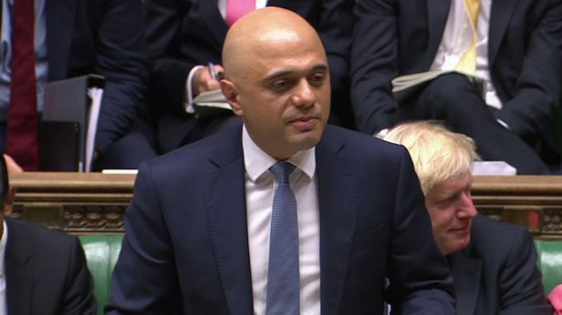 JK iždo kancleris pareiškė, kad šalyje baigėsi taupymo era