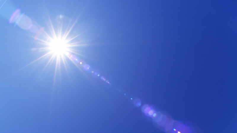 Tropinės audros „likučiai“ į JK atneš šilumos