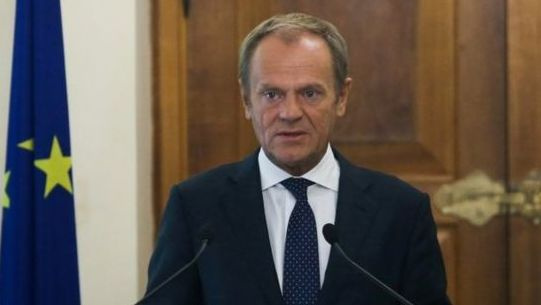 „Brexit“: D. Tuskas teigia sulaukęs „daug žadančių signalų“ iš Airijos premjero