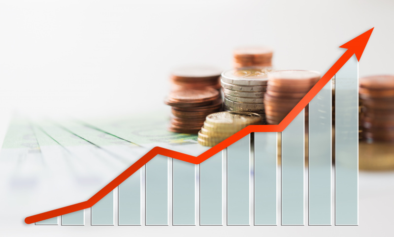 JK ekonomika išvengė recesijos, tačiau augo lėčiausiai per dešimtmetį