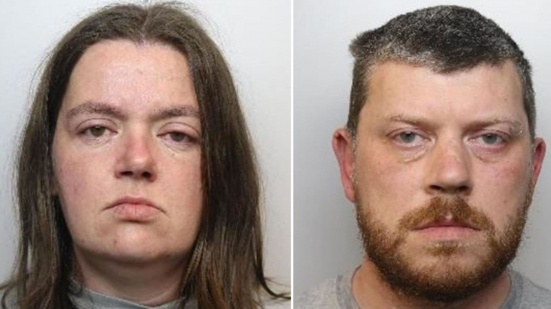 Kraujomaišoje gyvenusi britų pora nužudė du savo vaikus ir ketino nužudyti likusius keturis