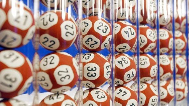 JK pirktas bilietas „Euromillions“ loterijoje laimėjo £105 mln.
