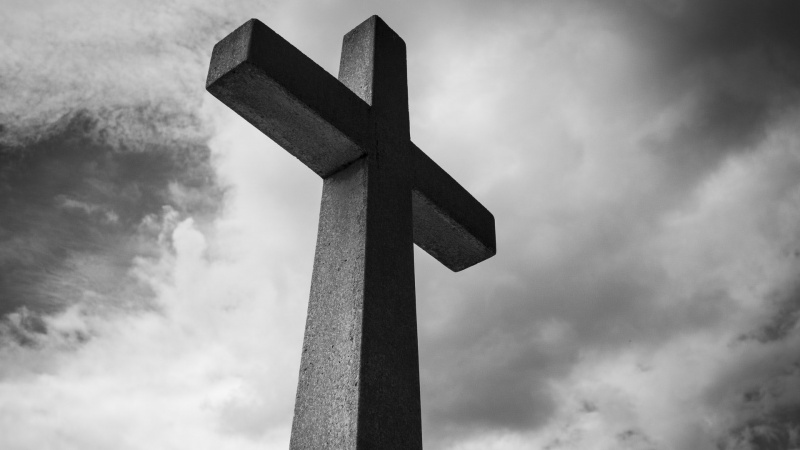 Tėvai Lietuvoje, sūnus mirė JK, iš LR ambasados – nei informacijos, nei pagalbos