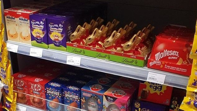 JK prekybos centrų lentynose jau atsirado ... velykinės prekės