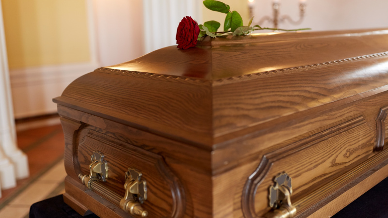 JK tampa vis brangiau ... mirti