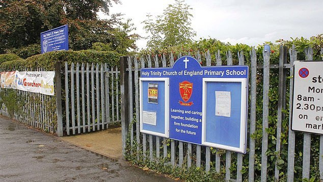 Nauja JK mokyklos tvarka: svaras už kiekvienas 5 minutes vėluojant pasiimti vaikus