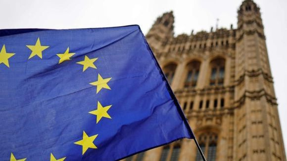 ES vadovai pasirašė „Brexit“ susitarimą 