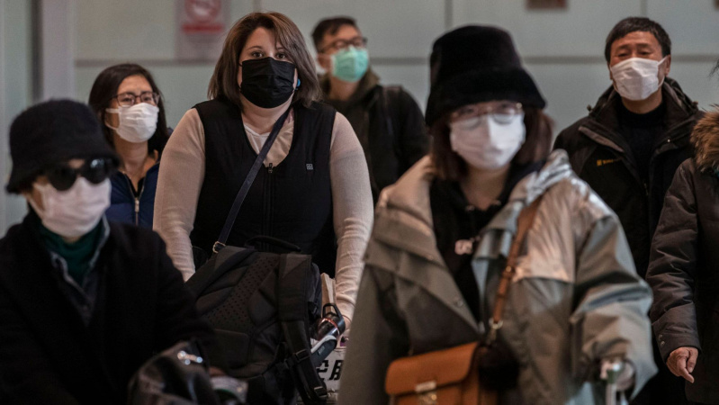 JK piliečius iš viruso paveiktos Kinijos atskraidins penktadienį, skelbia daugiau detalių dėl izoliacijos