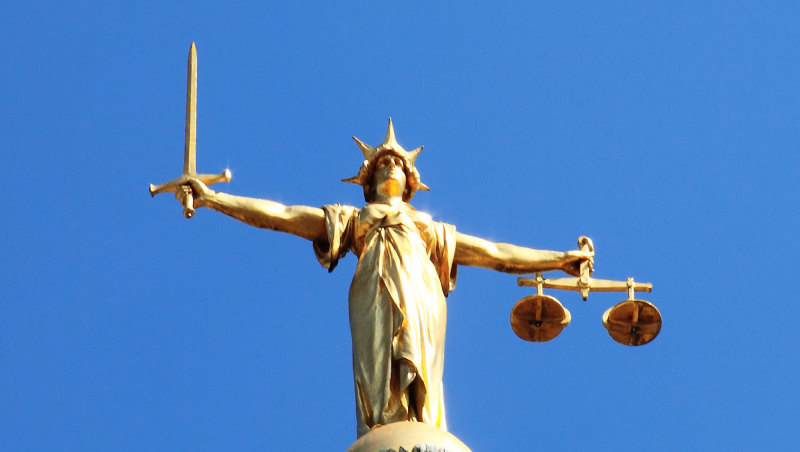 JK lietuvis prisipažino kaltu dėl prieš penkerius metus įvykdyto apiplėšimo