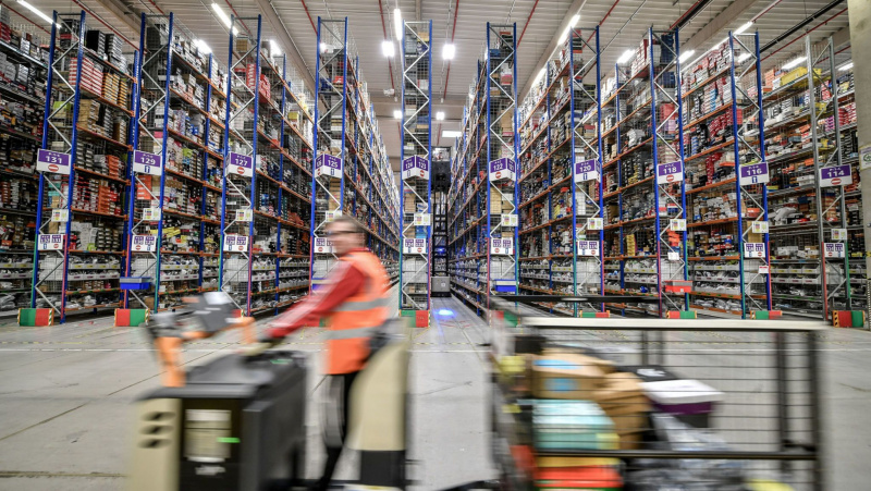 Profsąjunga: „pragariškuose“ „Amazon“ sandėliuose JK sužeista šimtai žmonių