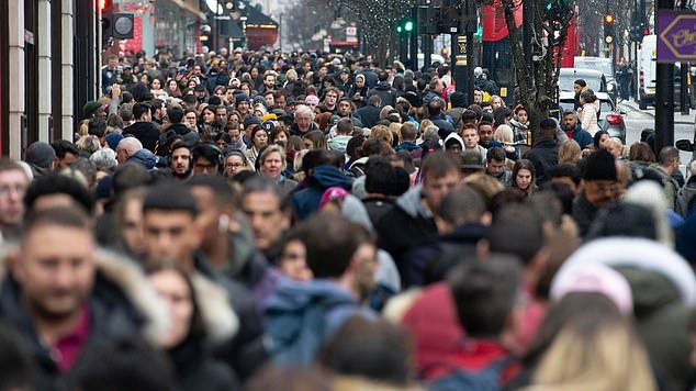 Atvykėlių į JK iš ES nepriklausančių šalių skaičius pasiekė aukščiausią lygį istorijoje