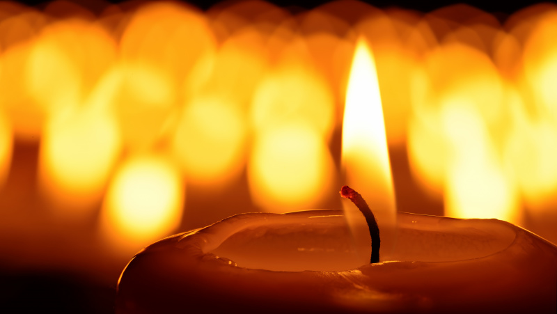 Nuo koronaviruso JK mirė dar du žmonės