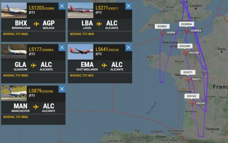 Po skubiai priimto sprendimo lėktuvai apsisukinėjo tiesiog ore