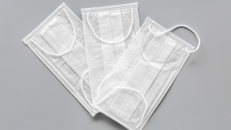 JK ekspertai: plaučių problemų turintys žmonės neturėtų dėvėti kaukės, jeigu jiems sunku kvėpuoti