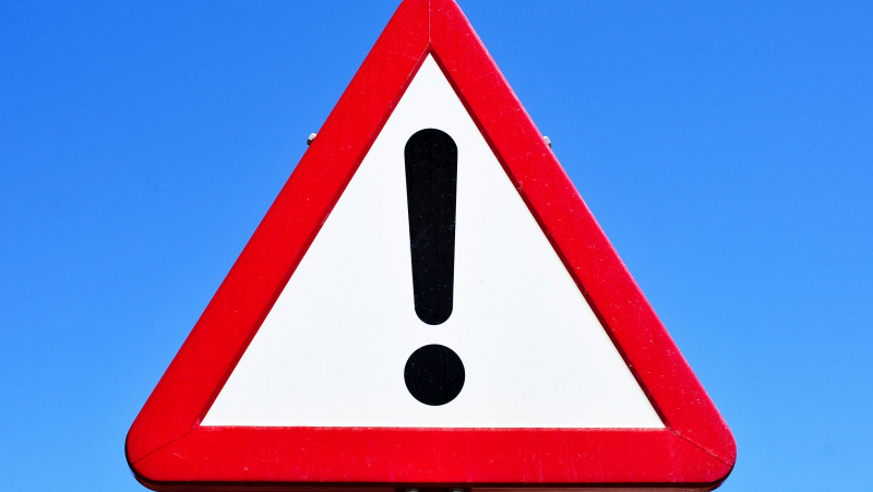 Mokslininkai perspėja JK vyriausybę, kad karantinas švelninamas per greitai