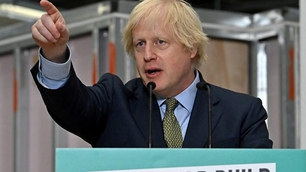 B. Johnsonas pristatė „ambicingus“ ekonominio atsigavimo planus