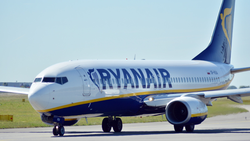 „Ryanair“ žada spartinti pinigų grąžinimą už bilietus, 90 proc. pinigus gaus iki liepos galo
