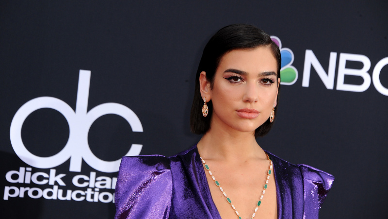 Populiariausi vaikų vardai JK: madas diktuoja aktoriai ir dainininkai