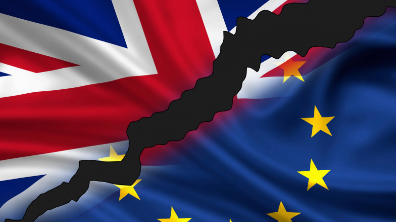 Briuselio ultimatumas Londonui: arba atsisako savo planų, arba bus imtasi teisinių priemonių