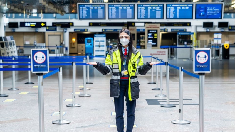 JK lietuvis ginčija Kauno oro uoste gautą baudą dėl saviizoliacijos: kas teisus?